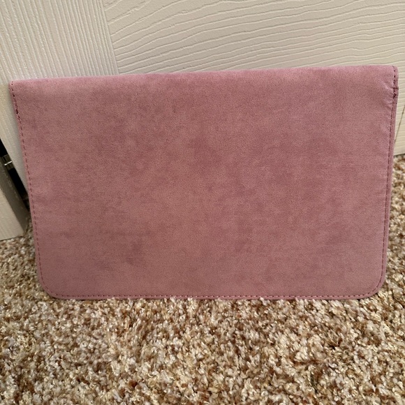 Purple lilac colored Asos envelope clutch - Picture 3 of 7